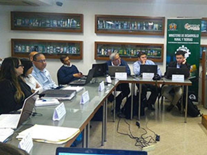 Bolivia es sede de reunión internacional en plaguicidas de uso agrícola
