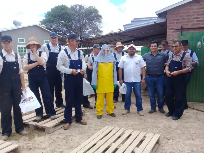 APIA realiza actividades de difusión del programa Campo Limpio en predios agrícolas de los municipios de Cuatro Cañadas y Pailón