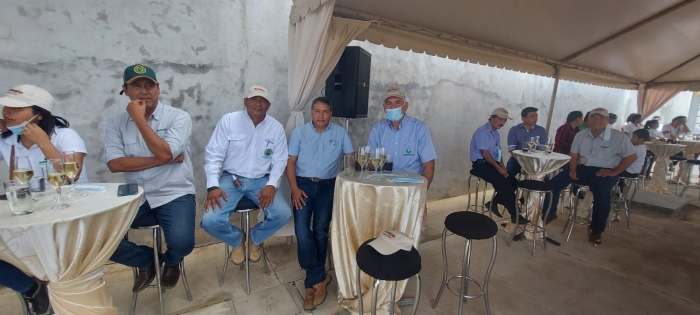 APIA presente en la inauguración de la Planta de Beneficiamiento de Semillas de ANAPO
