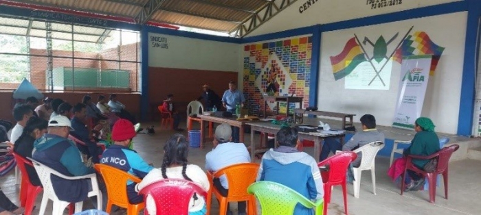 Capacitación a técnicos y productores del trópico de Cochabamba